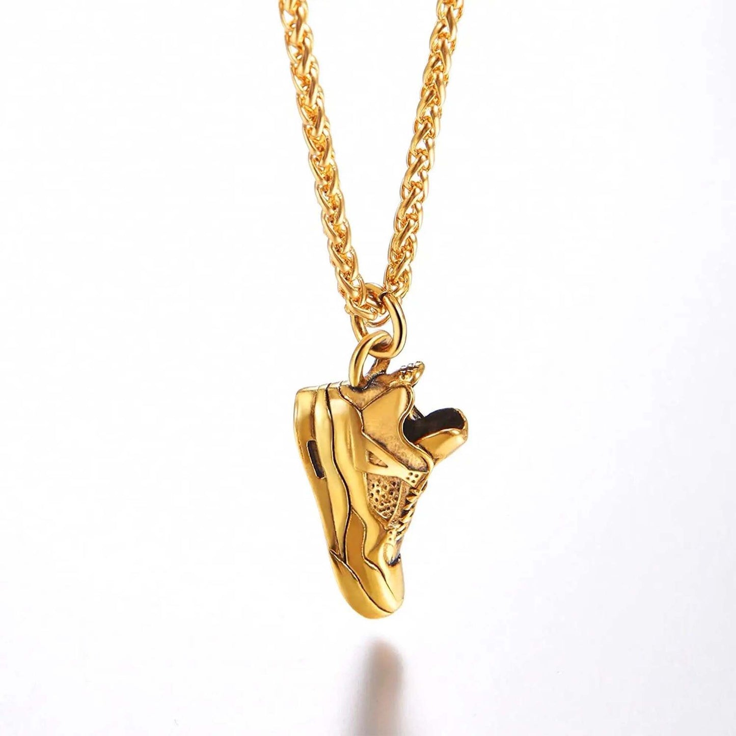 18k Gold Shoe Pendant with Chain