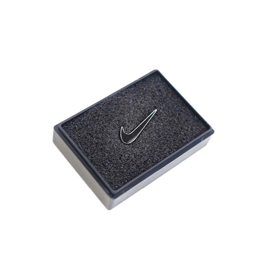 Swoosh Pin Badge Black