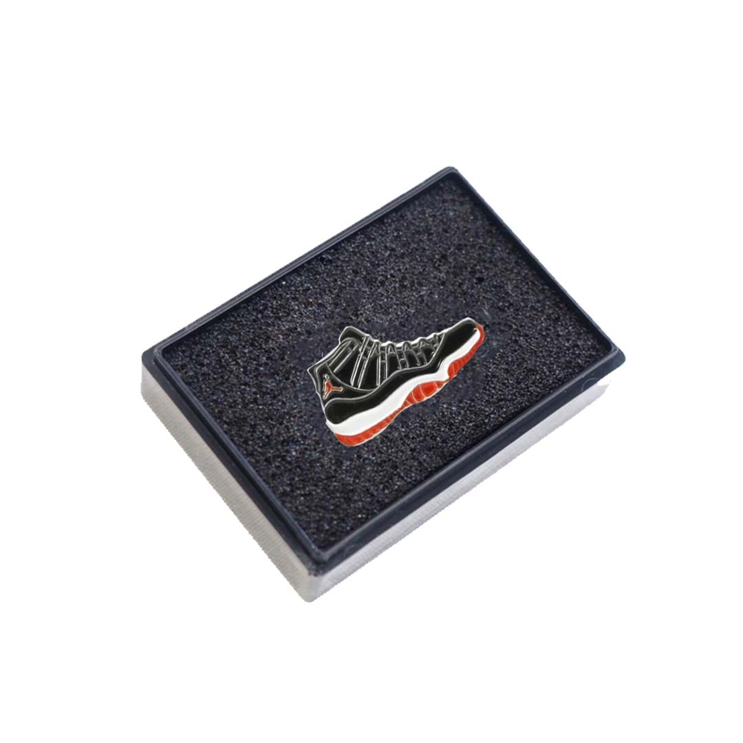Jordan 11 Bred Pin Badge